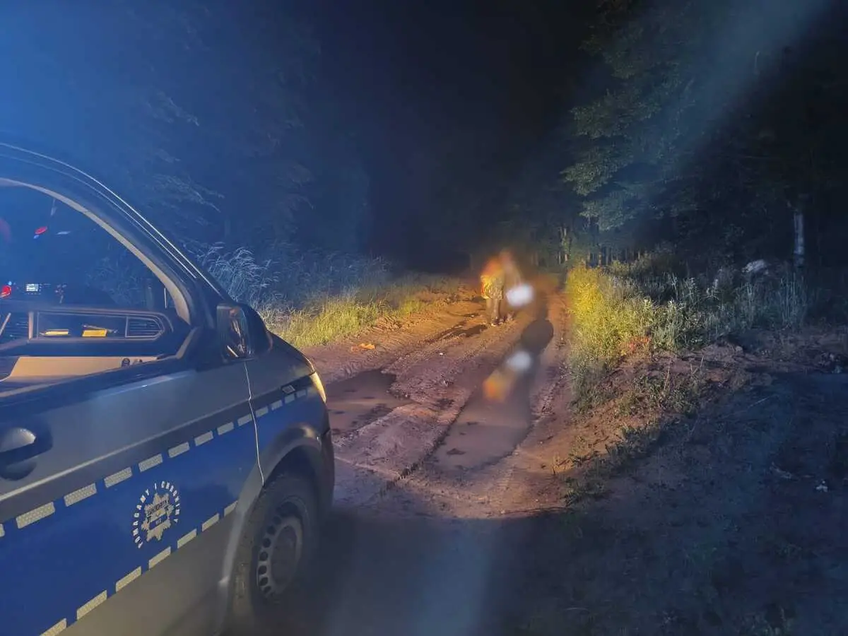 Policja w Ustrzykach Dolnych uratowała zagubionych turystów